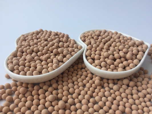 Dimension particulaire 5A de tamisage moléculaire beige volume ≥0.35cm3/G de pore de 2,0 - de 5.0mm