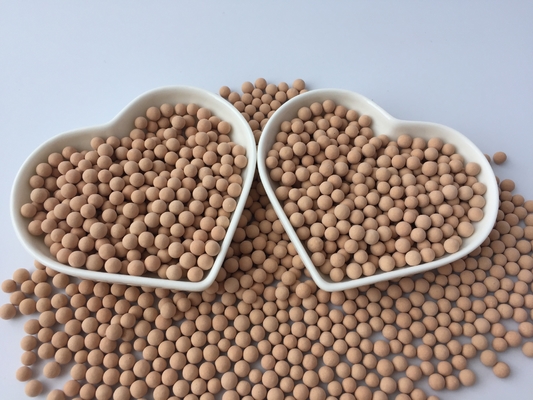 Dimension particulaire 5A de tamisage moléculaire beige volume ≥0.35cm3/G de pore de 2,0 - de 5.0mm