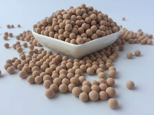 Valeur de pH 6 - 8 Zeolite 13X Forme cylindrique pour des solutions efficaces